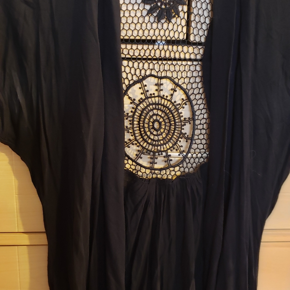 Black soft open front cardigan with design back